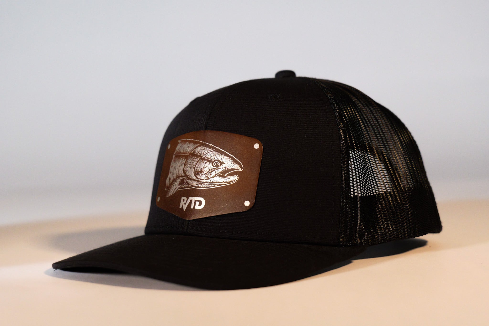 "Metalhead" Black/Black 001